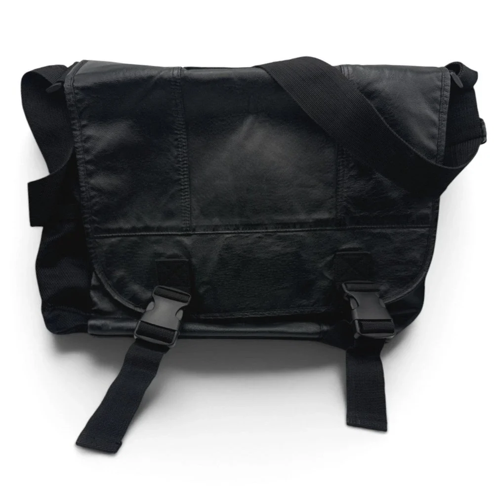 Wilsons Leather Messenger Bag Black Leather Nylon Buckle Crossbody